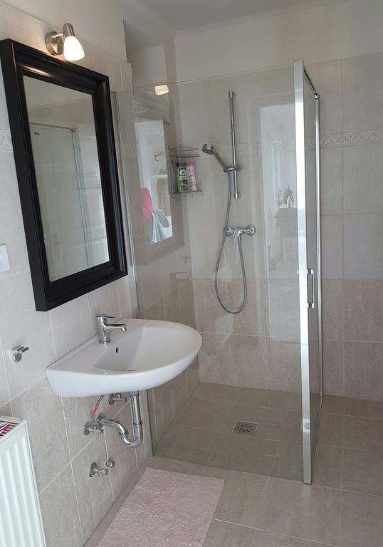Zsigmond Vendeghaz Apartment Villány Екстериор снимка