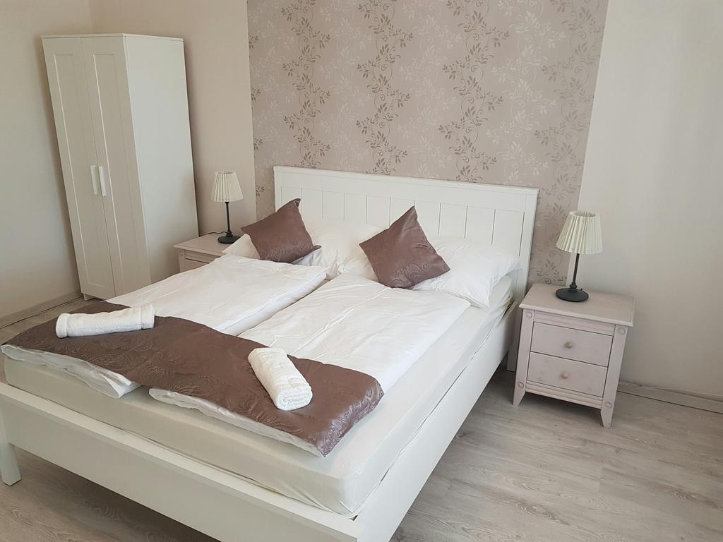 Zsigmond Vendeghaz Apartment Villány Екстериор снимка