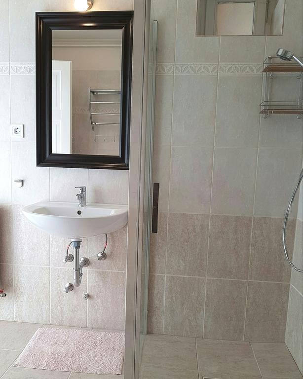 Zsigmond Vendeghaz Apartment Villány Екстериор снимка